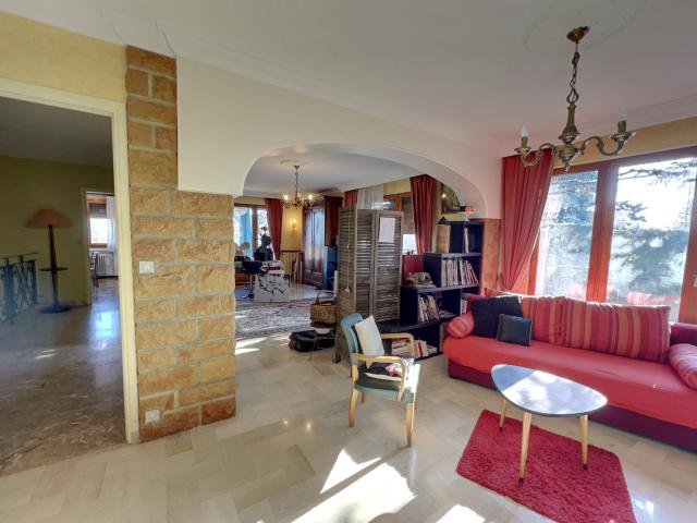 Maison 7 pièces 204 m²