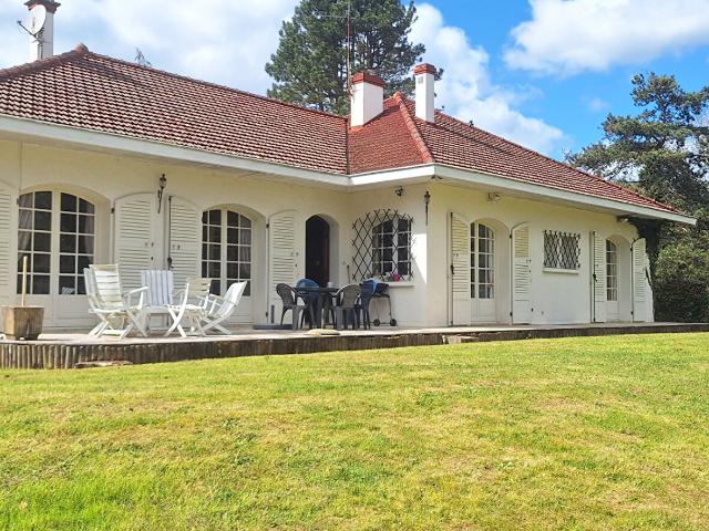 Maison 6 pièces 204 m²