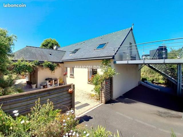 Maison 6 pièces 204 m²
