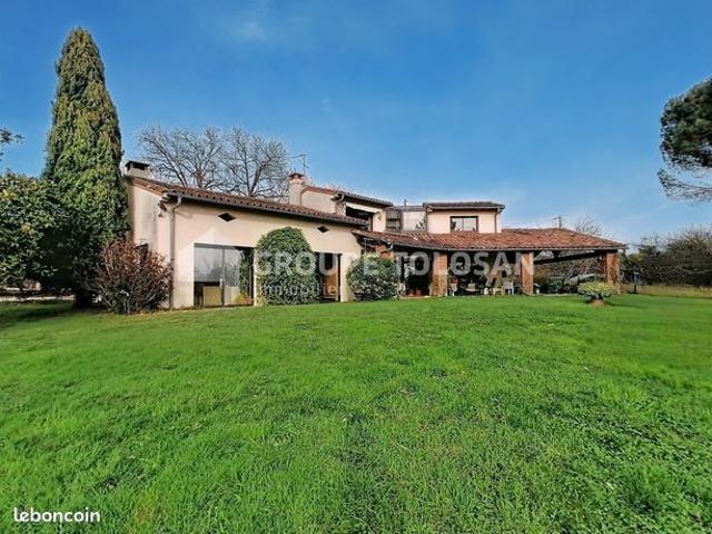 Maison 6 pièces 204 m²