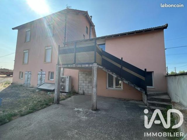 Maison 6 pièces 204 m²