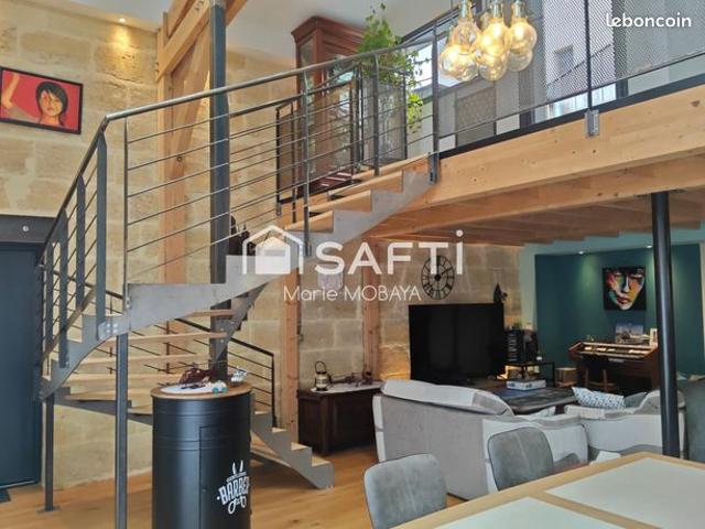 Maison 6 pièces 204 m²