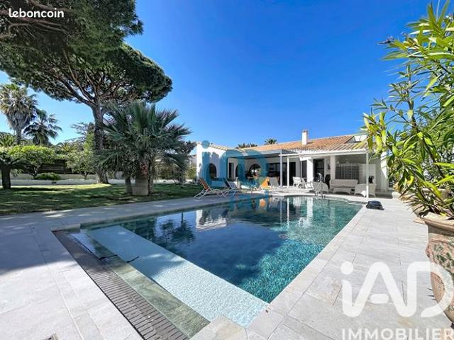 Maison 6 pièces 204 m²
