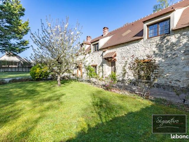 Maison 6 pièces 204 m²
