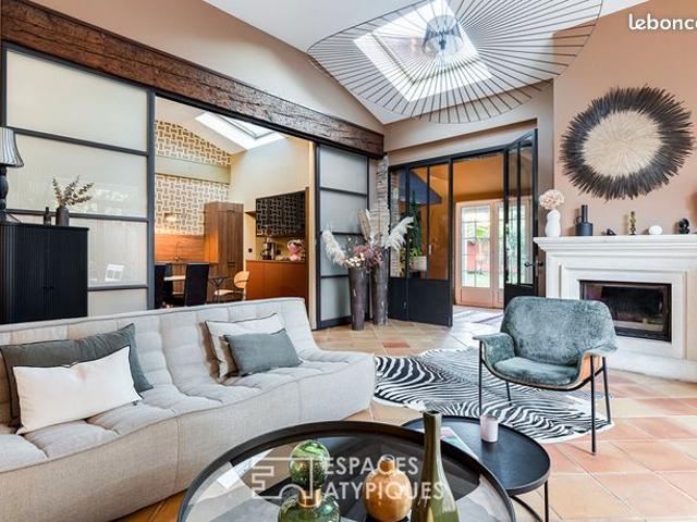 Maison 6 pièces 204 m²