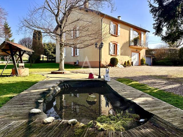 Maison 6 pièces 204 m²