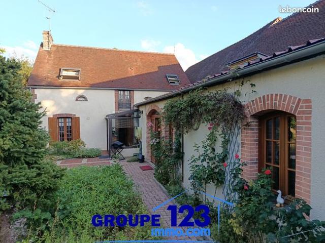 Maison 6 pièces 205 m²