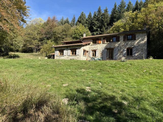 Maison 6 pièces 205 m²
