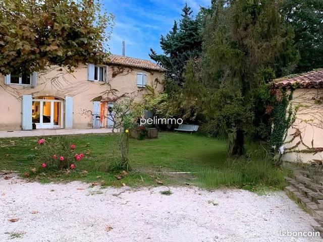Maison 6 pièces 205 m²