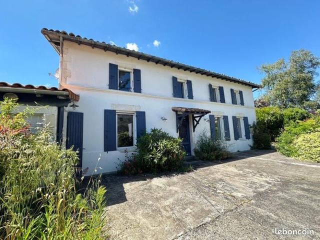 Maison 6 pièces 205 m²