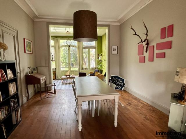 Maison 6 pièces 205 m²