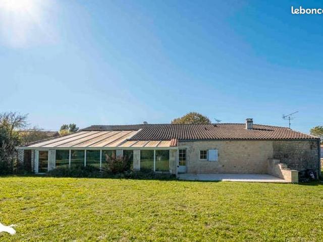Maison 6 pièces 205 m²