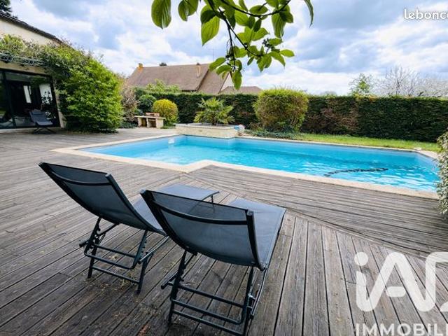 Maison 6 pièces 205 m²