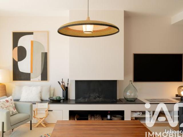 Maison 6 pièces 210 m²