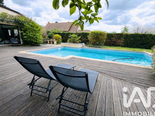 Maison 6 pièces 205 m²