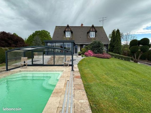 Maison 6 pièces 205 m²