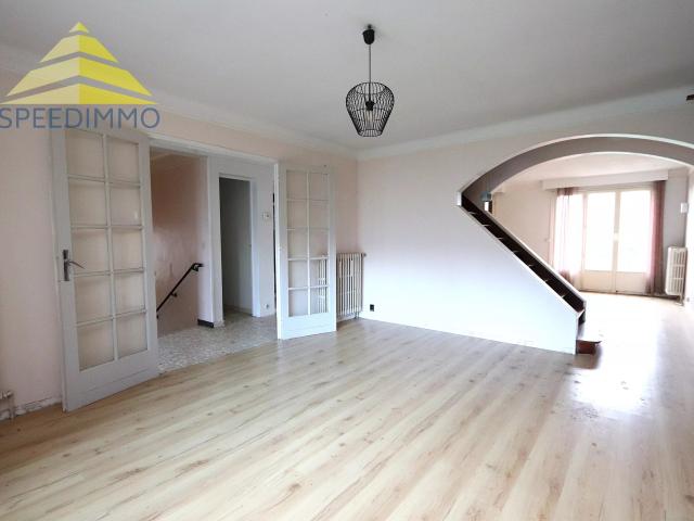 Maison 6 pièces 194 m²