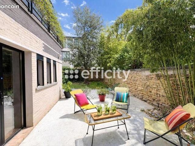 Maison 6 pièces 205 m²