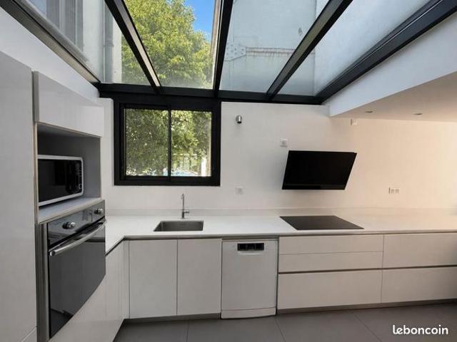 Maison 6 pièces 206 m²