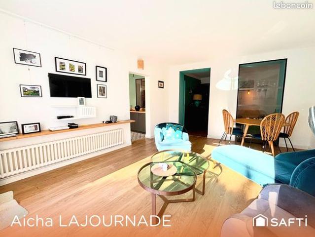 Maison 6 pièces 206 m²