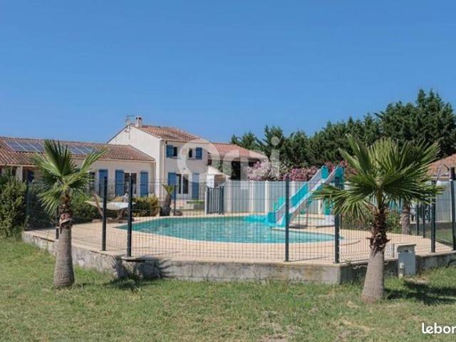 Maison 6 pièces 206 m²