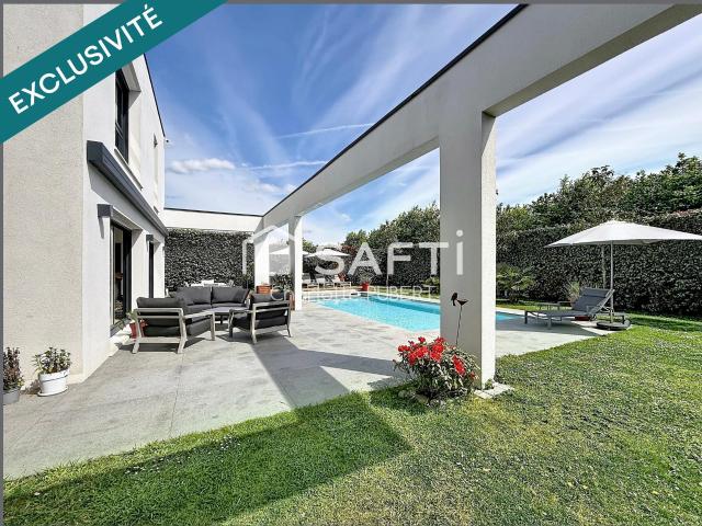 Maison 6 pièces 206 m²