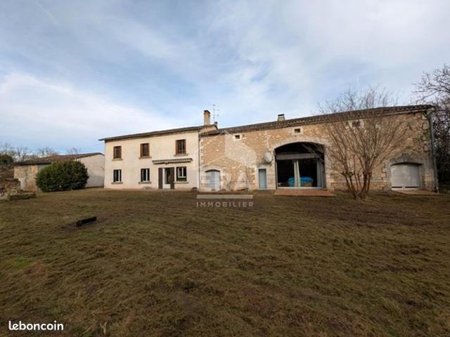 Maison 6 pièces 206 m²