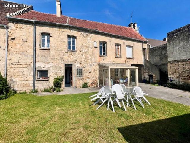 Maison 6 pièces 206 m²