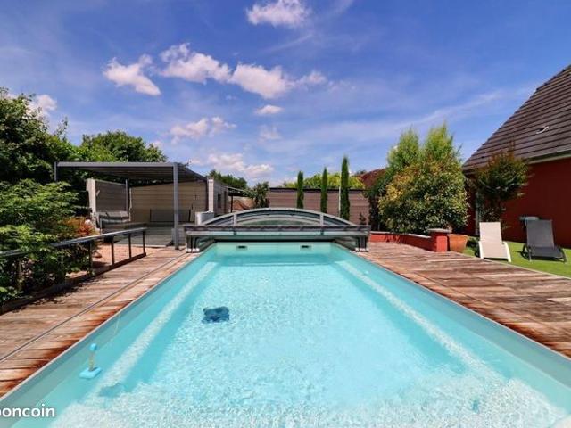 Maison 6 pièces 207 m²