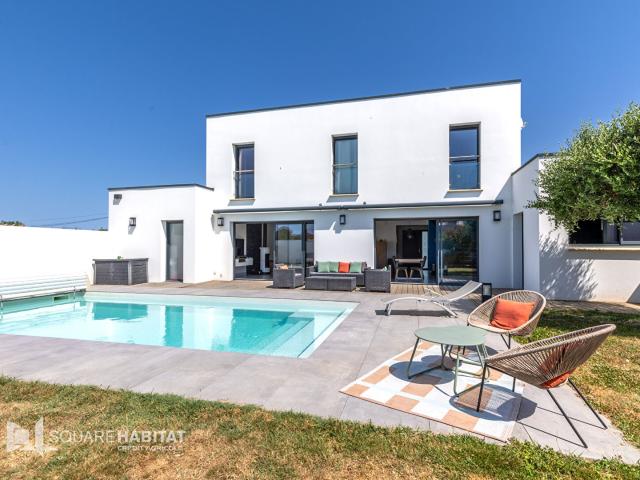 Maison 6 pièces 207 m²