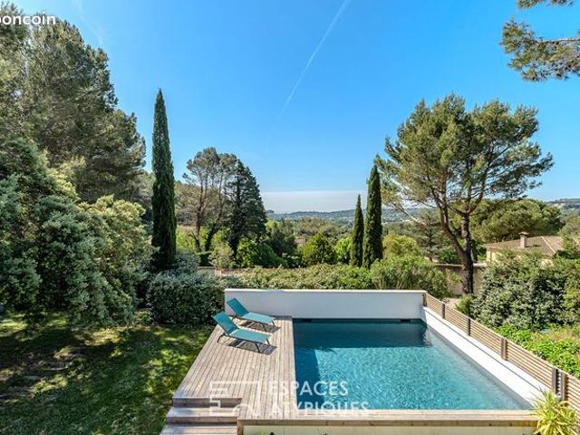 Maison 6 pièces 207 m²