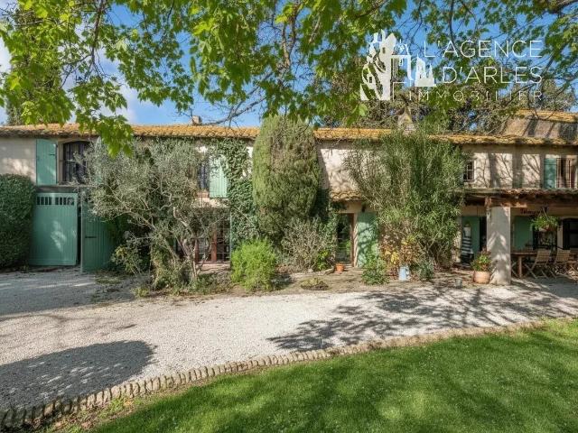 Maison 6 pièces 207 m²