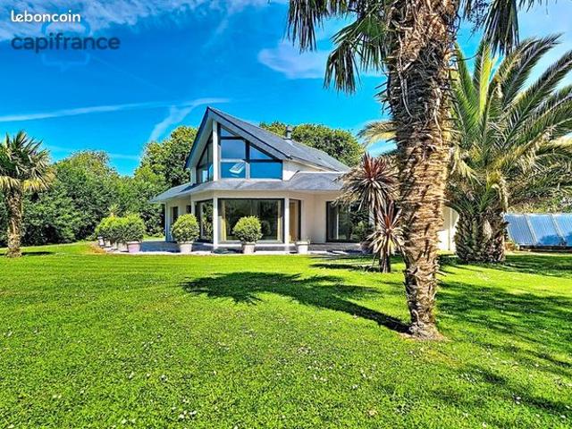Maison 6 pièces 207 m²