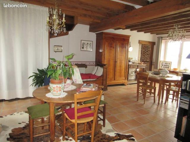 Maison 6 pièces 207 m²