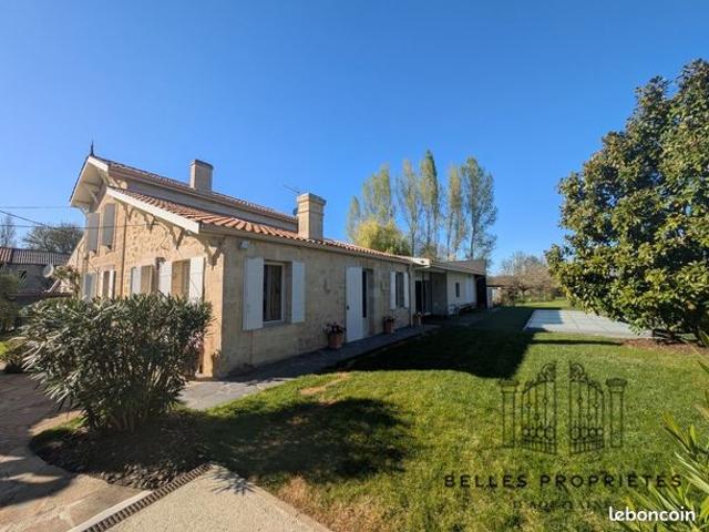 Maison 6 pièces 207 m²