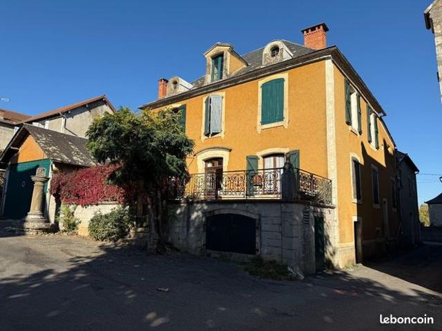 Maison 6 pièces 207 m²