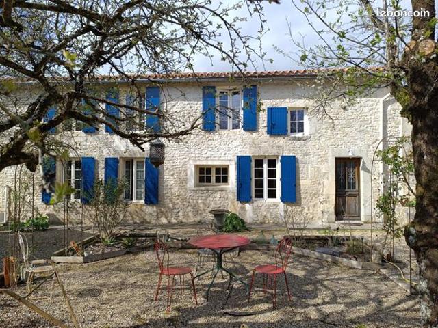 Maison 6 pièces 207 m²