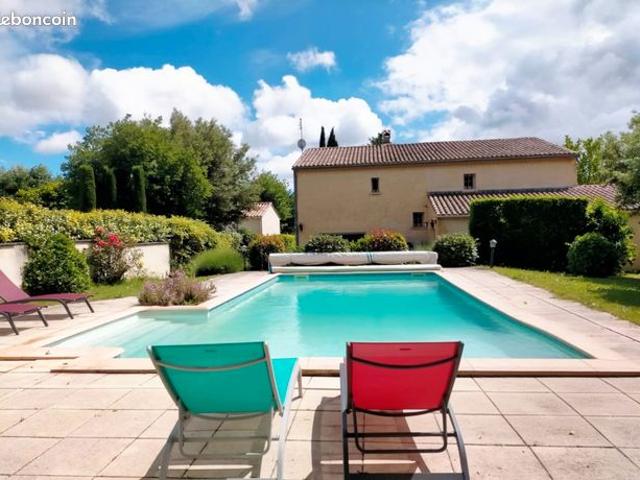 Maison 6 pièces 208 m²