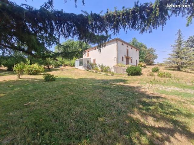 Maison 6 pièces 208 m²