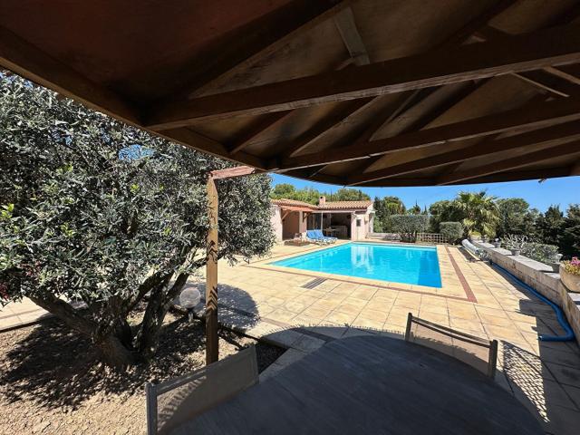 Maison 6 pièces 208 m²