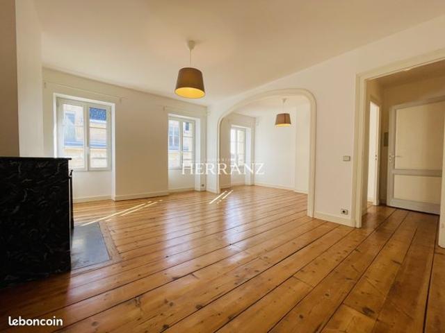 Maison 6 pièces 208 m²