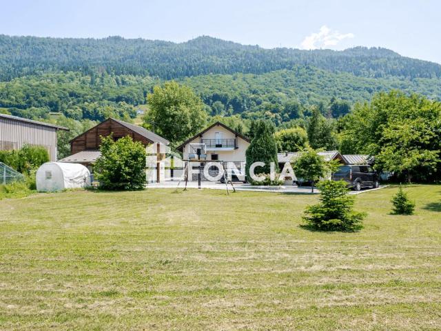 Maison 6 pièces 209 m²