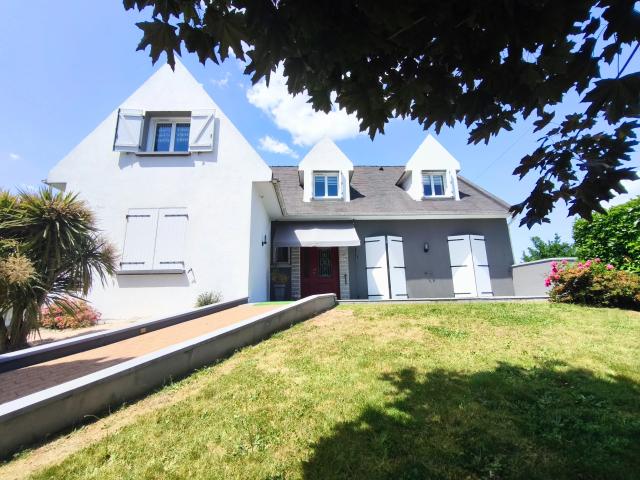 Maison 6 pièces 209 m²