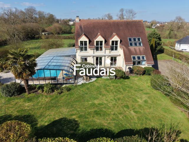Maison 6 pièces 209 m²