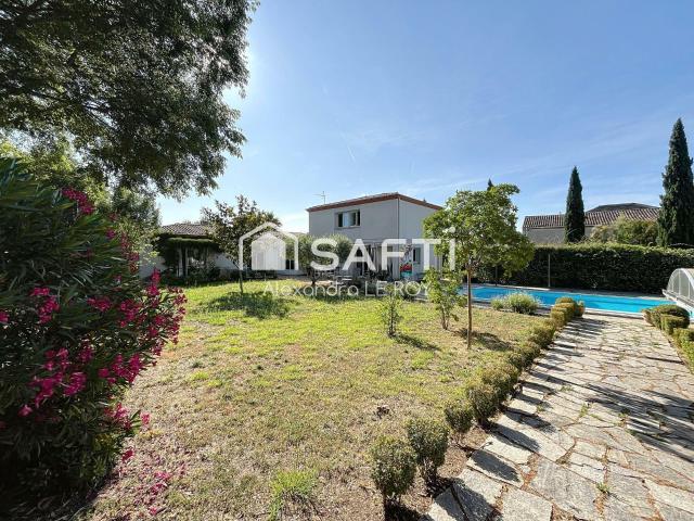 Maison 6 pièces 209 m²
