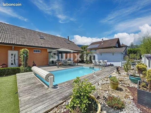 Maison 6 pièces 209 m²