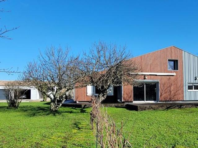 Maison 6 pièces 209 m²