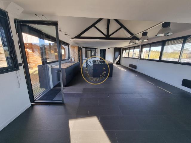 Maison 6 pièces 209 m²