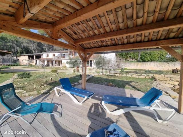 Maison 6 pièces 200 m²