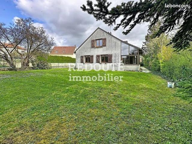 Maison 6 pièces 200 m²